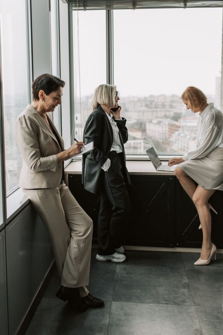 Como se preparar para uma entrevista de emprego: dicas essenciais